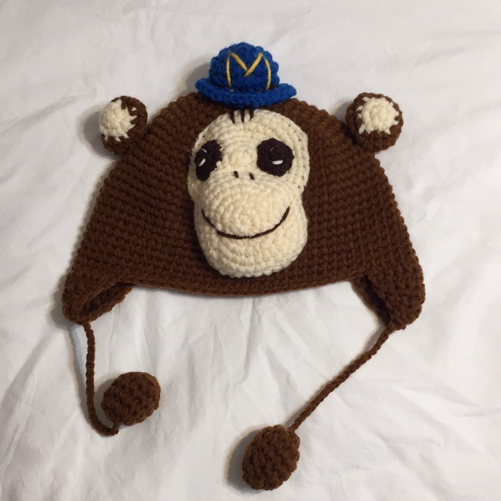 Crochet hat monkey